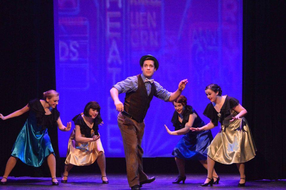 Singing in the Rain Lighting Design Kaleidoscope Theatre for Young People